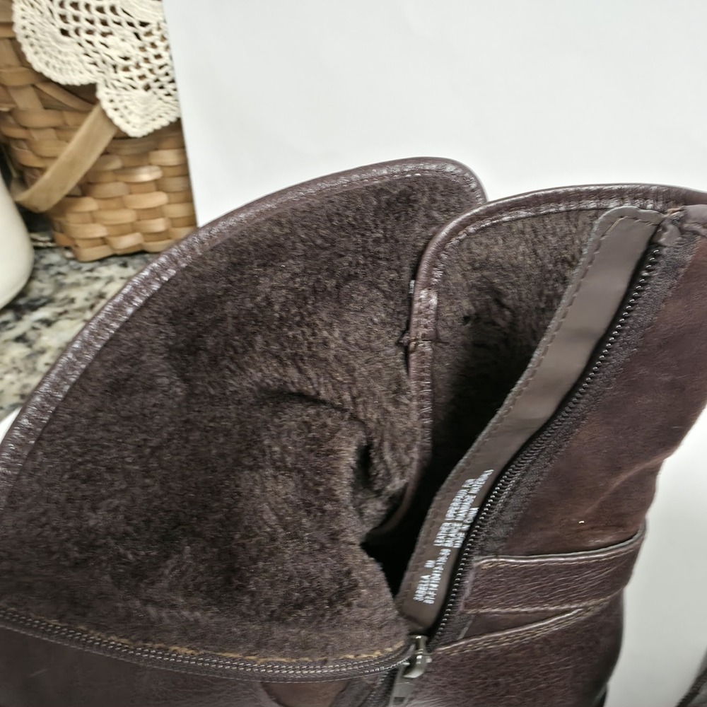 Baretraps Sabella Brown Leather Moto Boots Faux Fur Lined Buckle Women's 8M - Picture 16 of 16